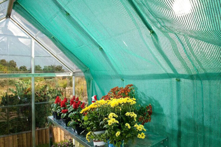 UV-Resistant Shade Cloth for Sun Protection