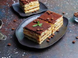 homemade tiramisu cake